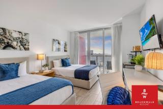 Upper Studio Bay & Sunny Isles Skyline - 6
