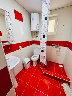 1apartment on First Line-Bosteri - 6