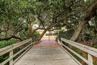 1185 Beach Walker - 4