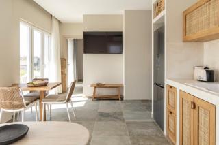 Cavo Dio 6 - Beachfront bliss - Cozy Apt Pool Sunset - 3