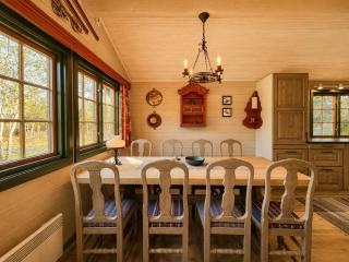 Briskebu, cosy cabin by ski slopes - 2