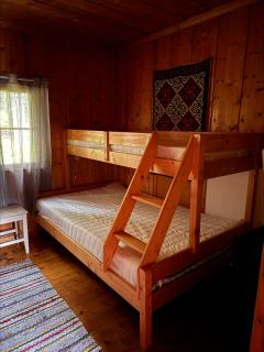 Simple and cozy forest cabin - 7
