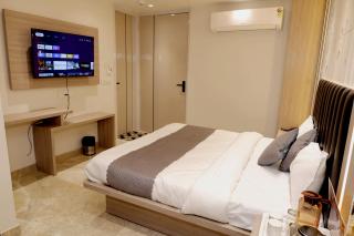 Hotel Boss Inn Opposite New Delhi Railway Station - 8