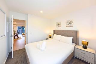 Urban Haven on Moorhouse Avenue - 4