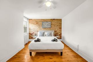 Stylish Home sleeps 8 FIFA BMO Field CN tower Lake - 2