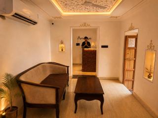 Amoraya - A Lake View Heritage Haveli - Old City Udaipur - 8