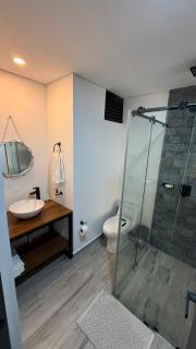 Epic Suites Pereira Balcón, Cama King, Parqueadero, Cerca a Unicentro - 1
