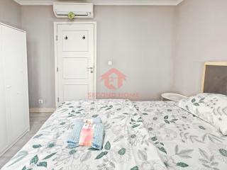 Stylish 2BR MOI Apt Pool, Gym, Wi-Fi - 2