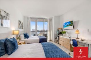 Upper Studio Stunning Intracoastal Views - 9