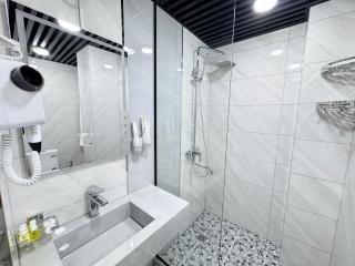 Leore Hotel - 2
