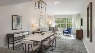 Lakeshore Reserve Resort 1BR Villa - 9