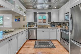 South Lake Tahoe House - Walk to Lake AC - 1