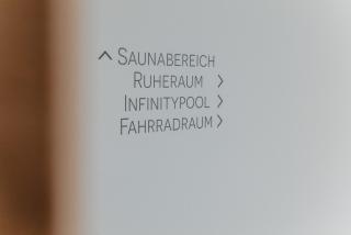 Weingut & Gästehaus zum Seeblick - Familie Sattler - 1