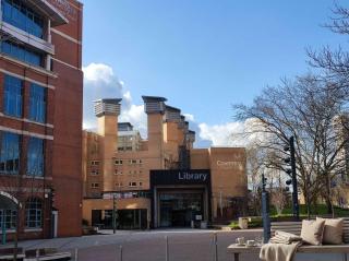 Cosy Studio in Central Coventry w Gym & Games Room - 6