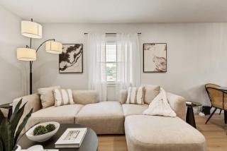 The Luxury Haus - 3