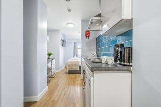 Lovely Budget Double Studio in Central Nottingham - 9
