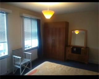 Feltham Heathrow Double Room in Shared House - 3