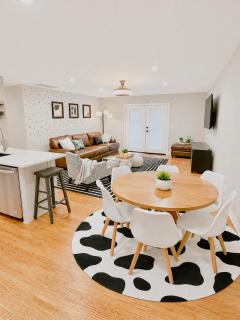 Westbrooke Retreat Modern 3BR Minutes to OU-20 min to OKC - 4