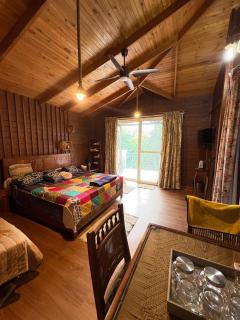 Green Verandah 1BHK Wooden House - 0