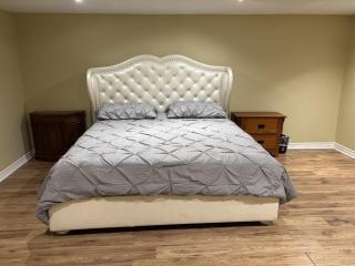 House in Markham - 5