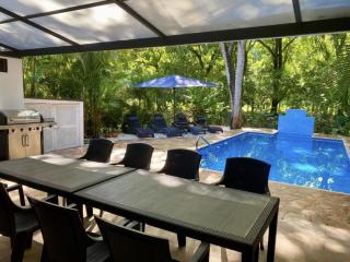 Golf Beach House w/ Pool (5 min. walk to beach!) - 8