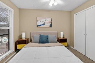 Well-appointed 2BR in prime location - 4