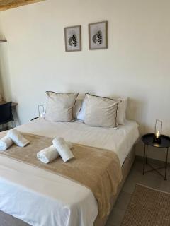 Windy Dunes Self -Catering Accommodation, Luderitz - 3