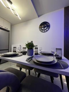 Thomas Luxury home - 3