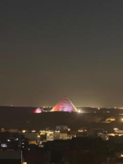 pyramids view room - 5