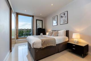 Bridge View Roof Terrace Penthouse- 2 Bed- Sleeps 6 - 9