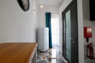 Mediterranean Breeze Suites - 3
