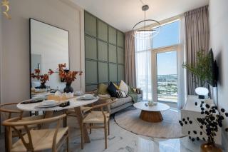 Modern 1BR Retreat in Oasis 2 Masdar City - 0