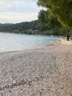 Beach House Tisno whit Sea View - Tisno - 4