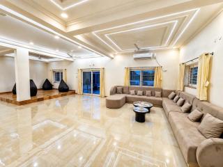 Saanvriya Farmstay 3BR Moinabad with Pool By Homeyhuts - 7
