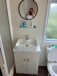 Cabin Sleeps 6 with pets - 3