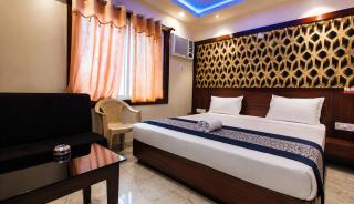 NEAR SEA BEACH HOTEL PARK, Near Seabeach And Jagannath Temple , near Hotel Akashganga Palace Fully Air Condationed Rooms ,Wifi , Lift , And Free Parking , BEST LOCATION - 4