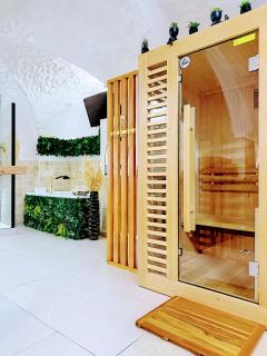 Suite Privative Spa Jacuzzi Sauna - Proche Montpellier - 5