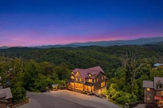 Paradise Mountain Retreat - Pigeon Forge - 8