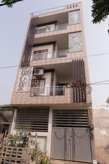 Harekrishna homestay top floor 2 - 1