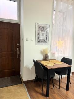 Liget Flat - 9