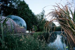 La Bulle au bord de l'eau - 1