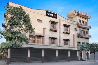 Super HOTEL O 4 SQUARE A LUXURY ROOMS NEAR RDC MAIN MARKET - 3