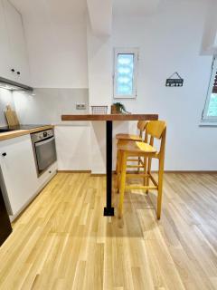 Southcoast Suite Vouliagmeni - 1