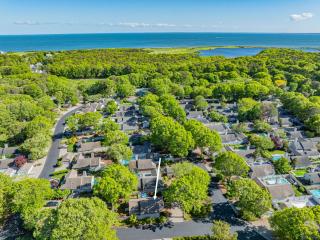 Charming cottage in New Seabury - 8