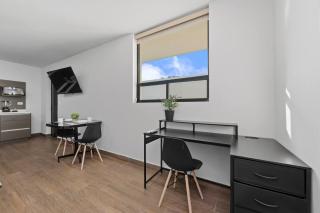 Moderno y Amplio Loft 2 Queens Zona Tec - 8
