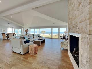 Ocean Sunrise by Distinctive Beach Rentals - 9