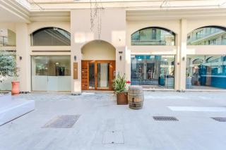 Luxury 2BR Apartment 1 min to Beach - 6