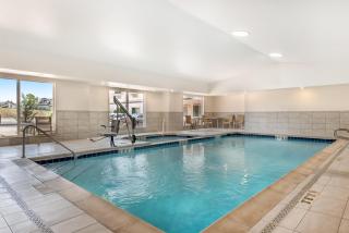Best Western Plus Silver Saddle Inn - 8