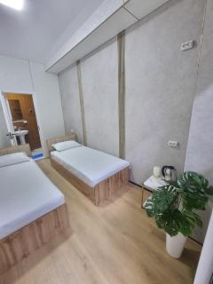 Cheap Hotel Apartment - 2
