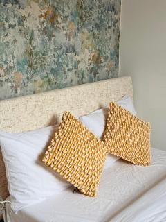 South Edin Family Haven 2 Houses & Courtyard - 7